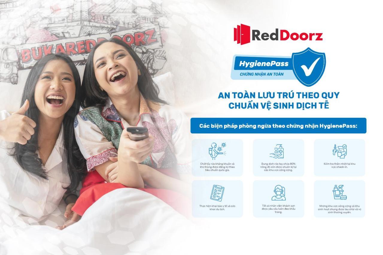 RedDoorz near Lotte Center Hanoi Zewnętrze zdjęcie