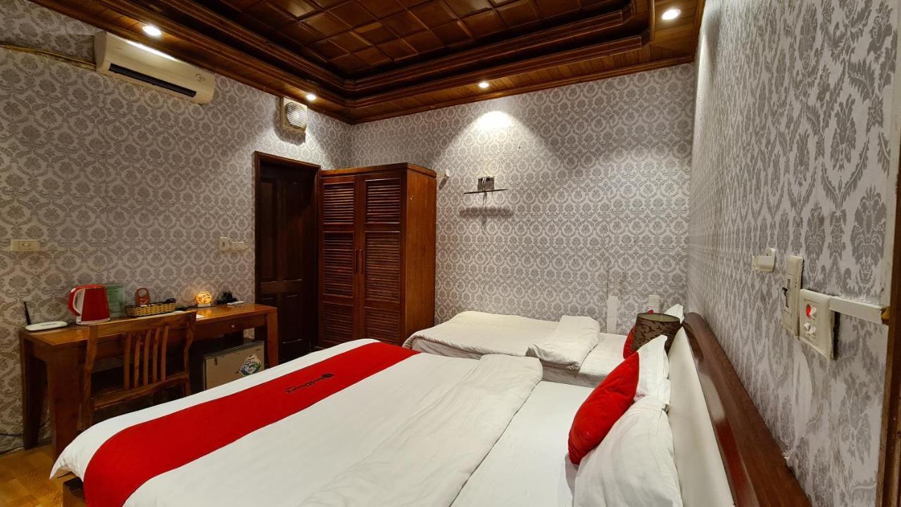 RedDoorz near Lotte Center Hanoi Zewnętrze zdjęcie